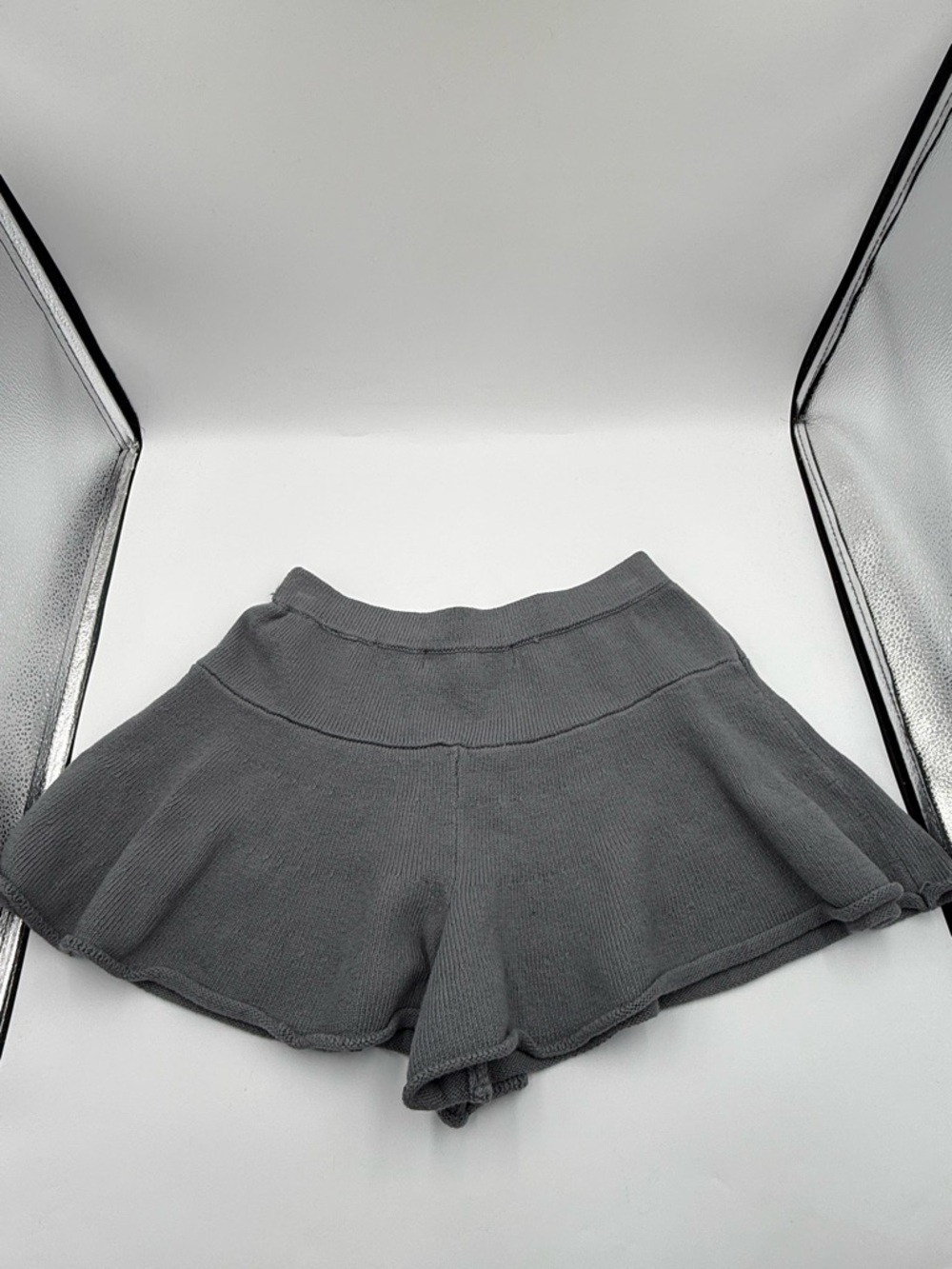 FP BEACH Katya Sweater Shorts - Picture 6 of 8